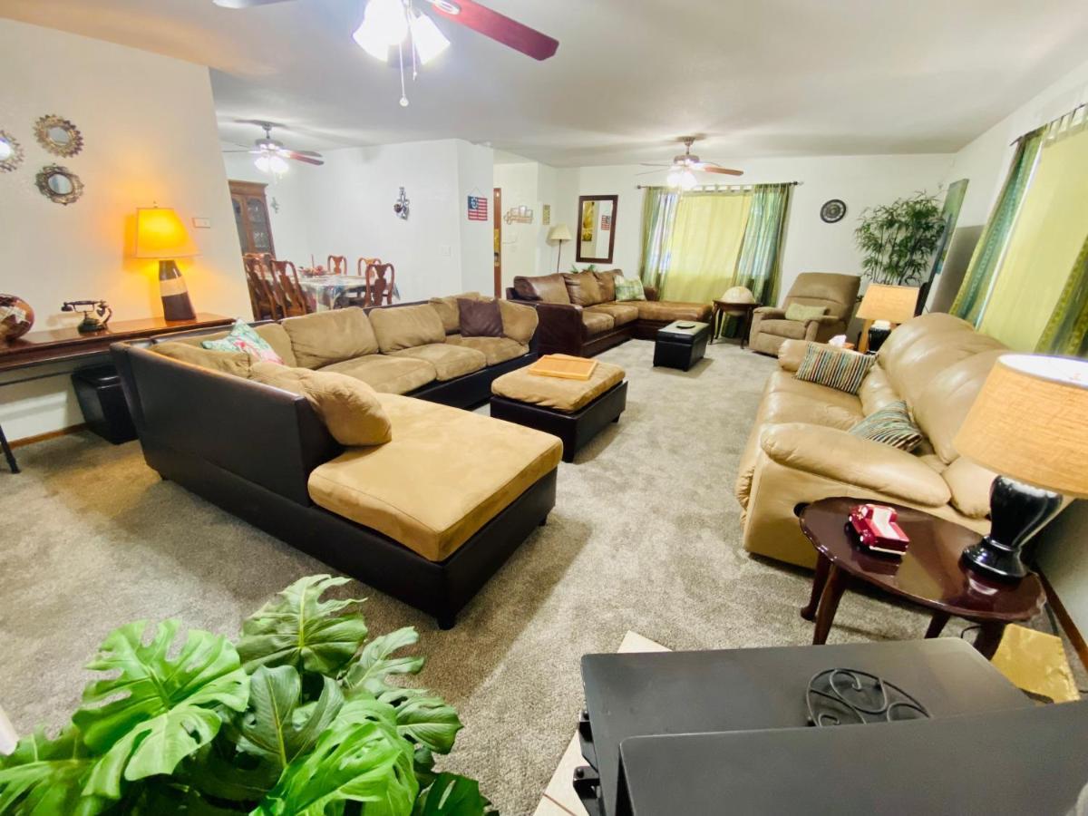 Family Friendly, 3 Bedroom House, With King Bed For Up To 15 - Bbq - Internet - Jet Tub Auburn Luaran gambar